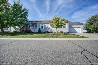 11108 Wood Run Circle, Green Oak Township, MI 48178