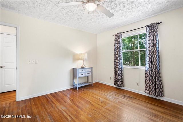 2049 ALPHA Court, Orange Park, FL 32073