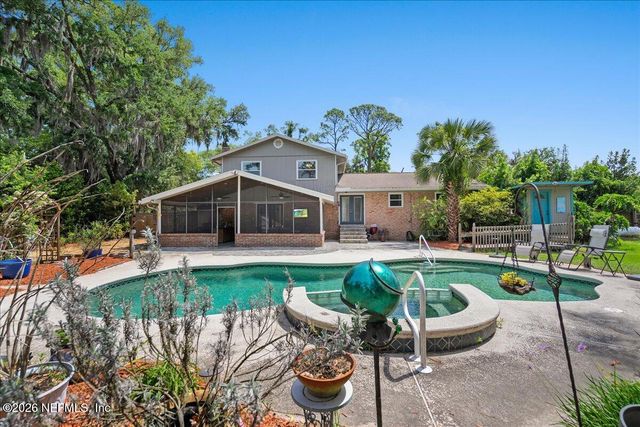 2049 ALPHA Court, Orange Park, FL 32073