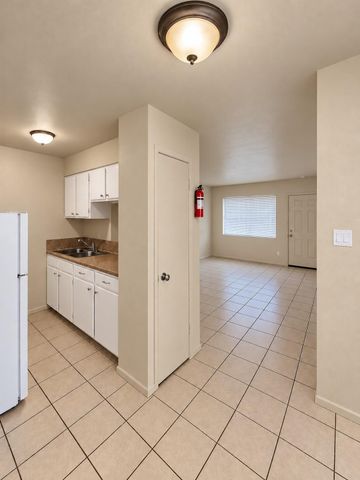 5200 Michaux Street 6, Houston, TX 77009