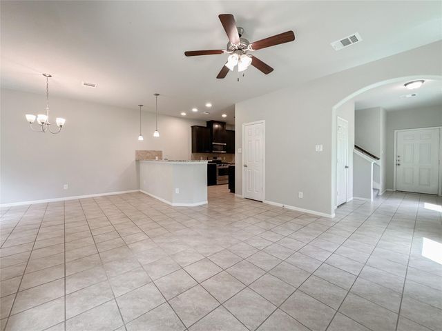 105 Camelot Place Court, Conroe, TX 77304