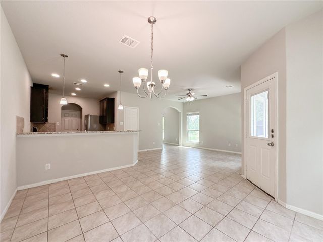105 Camelot Place Court, Conroe, TX 77304