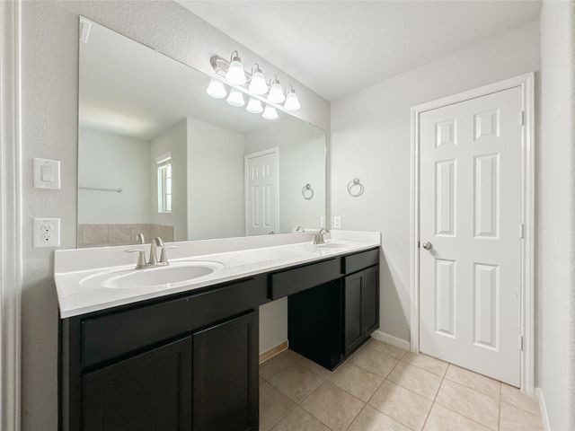 105 Camelot Place Court, Conroe, TX 77304