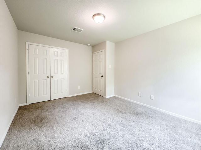 105 Camelot Place Court, Conroe, TX 77304
