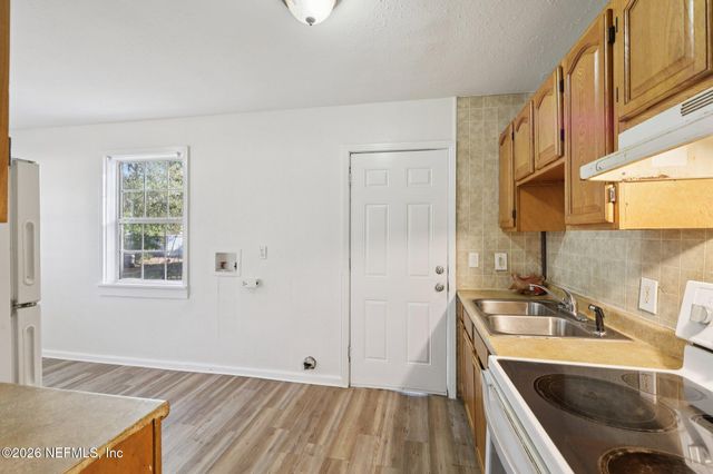 1617 CAMPUS Street, Jacksonville, FL 32209