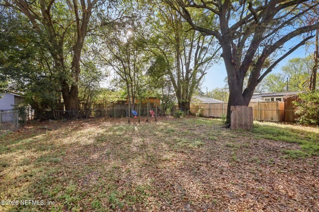 1617 CAMPUS Street, Jacksonville, FL 32209