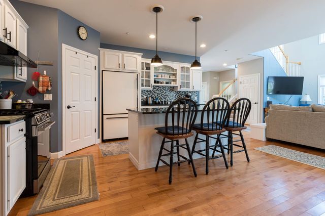 22 Eastridge Drive, Peterborough, NH 03458