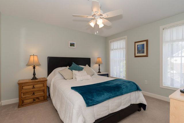 22 Eastridge Drive, Peterborough, NH 03458