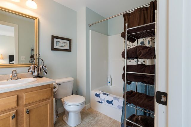22 Eastridge Drive, Peterborough, NH 03458
