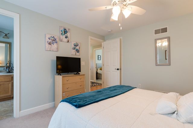 22 Eastridge Drive, Peterborough, NH 03458