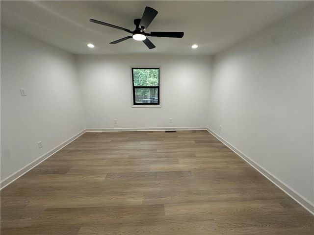 4522 Bartow Carver Road SE, Acworth, GA 30102