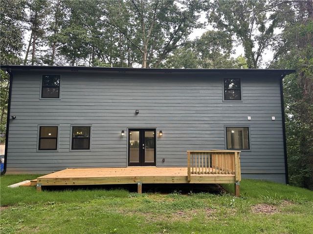 4522 Bartow Carver Road SE, Acworth, GA 30102