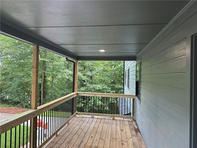 4522 Bartow Carver Road SE, Acworth, GA 30102