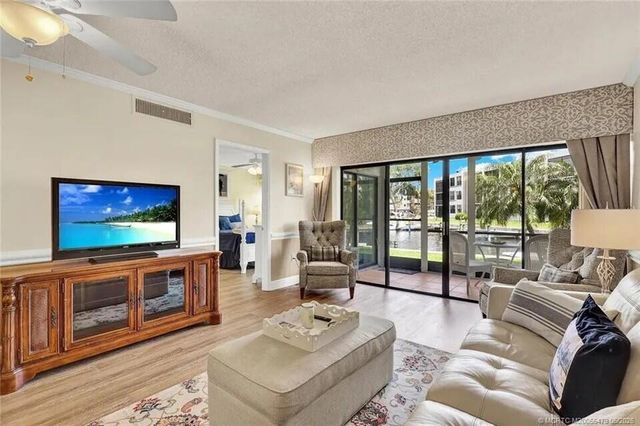 1950 SW Palm City Road 2-102, Stuart, FL 34994
