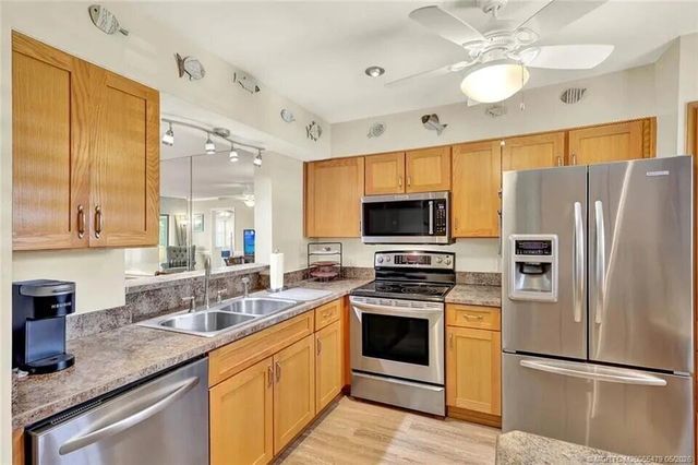 1950 SW Palm City Road 2-102, Stuart, FL 34994