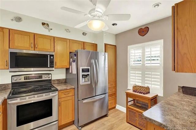 1950 SW Palm City Road 2-102, Stuart, FL 34994