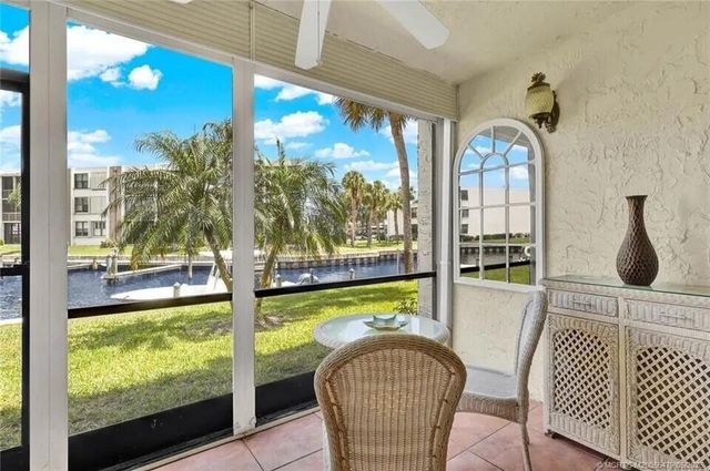 1950 SW Palm City Road 2-102, Stuart, FL 34994