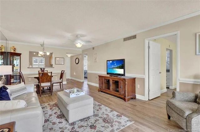 1950 SW Palm City Road 2-102, Stuart, FL 34994