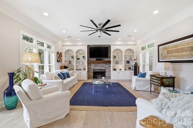 12503 Three Lakes Drive, Charlotte, NC 28277