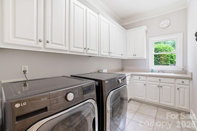 12503 Three Lakes Drive, Charlotte, NC 28277