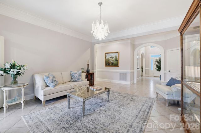 12503 Three Lakes Drive, Charlotte, NC 28277