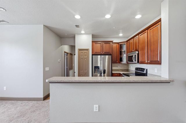 8098 MOONSTONE DRIVE 17-203, Sarasota, FL 34233