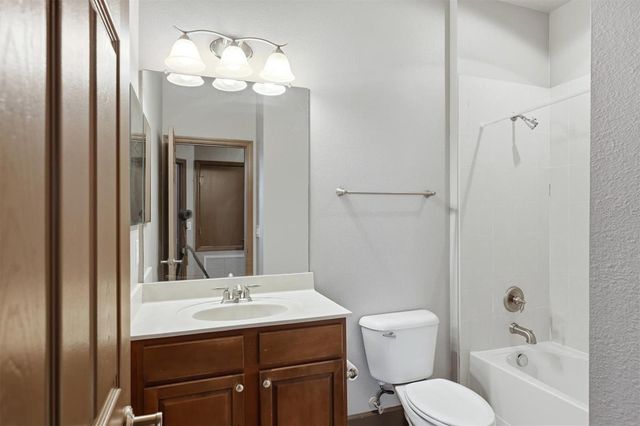 8098 MOONSTONE DRIVE 17-203, Sarasota, FL 34233