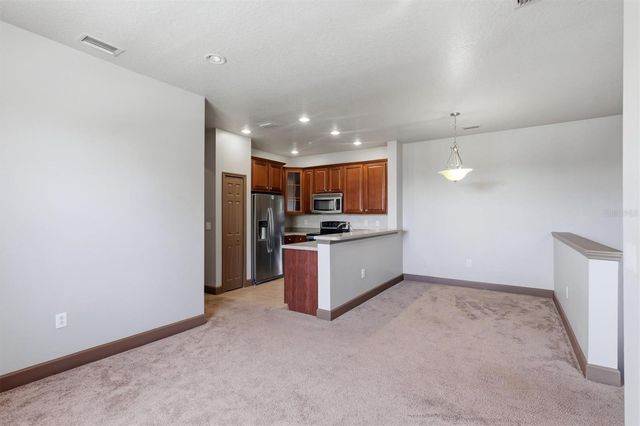 8098 MOONSTONE DRIVE 17-203, Sarasota, FL 34233