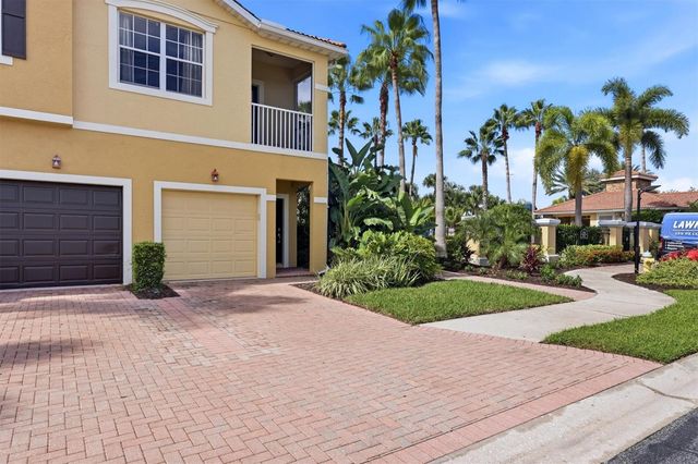 8098 MOONSTONE DRIVE 17-203, Sarasota, FL 34233