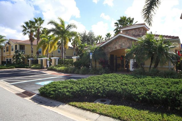 8098 MOONSTONE DRIVE 17-203, Sarasota, FL 34233