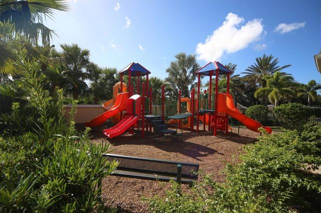 8098 MOONSTONE DRIVE 17-203, Sarasota, FL 34233