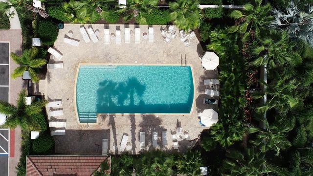 8098 MOONSTONE DRIVE 17-203, Sarasota, FL 34233