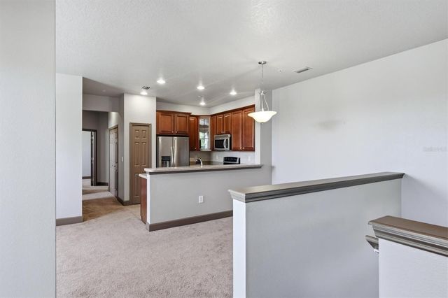 8098 MOONSTONE DRIVE 17-203, Sarasota, FL 34233