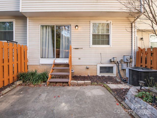 9633 Green Gable Court, Charlotte, NC 28270