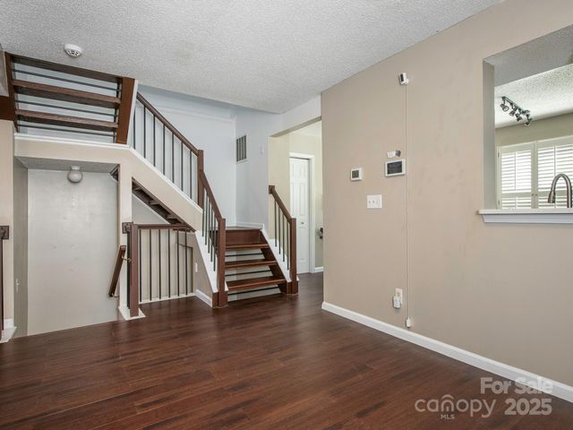 9633 Green Gable Court, Charlotte, NC 28270