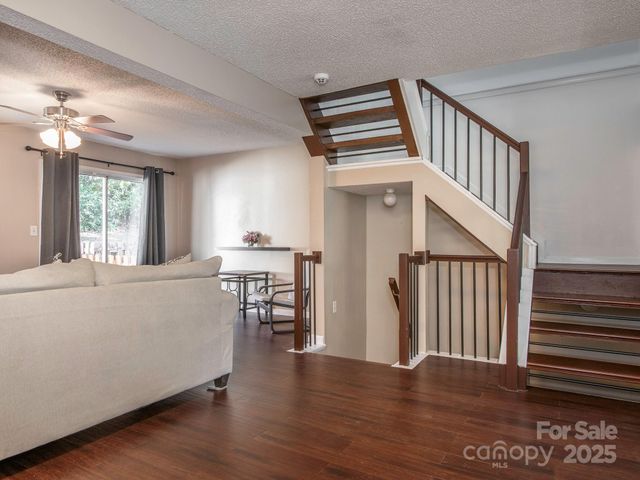 9633 Green Gable Court, Charlotte, NC 28270