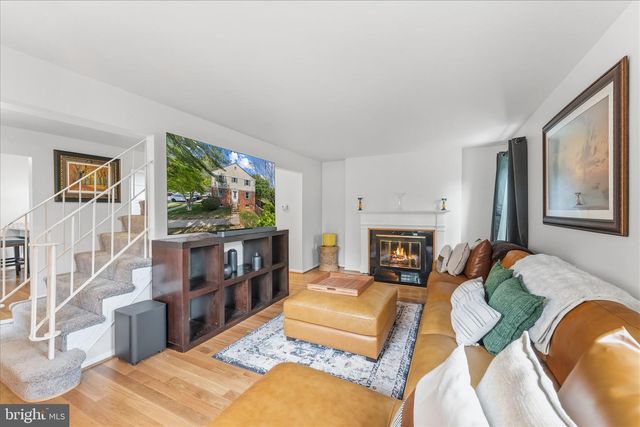 6014 TICONDEROGA CT, Burke, VA 22015
