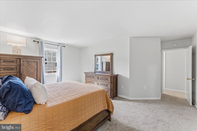 6014 TICONDEROGA CT, Burke, VA 22015