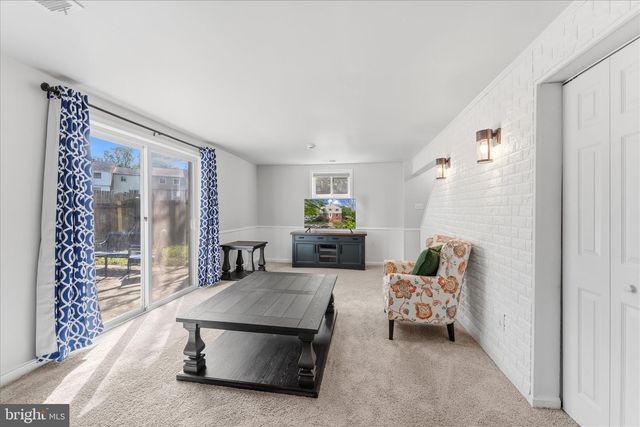 6014 TICONDEROGA CT, Burke, VA 22015