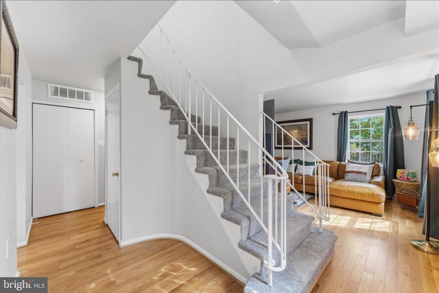 6014 TICONDEROGA CT, Burke, VA 22015