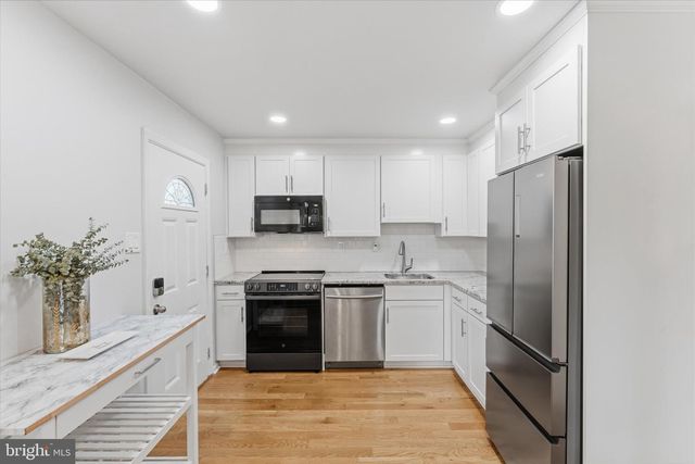 6014 TICONDEROGA CT, Burke, VA 22015