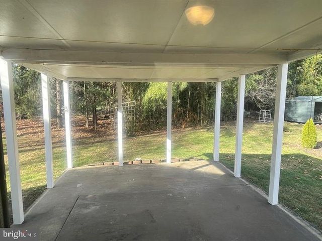 13008 WOODBURN DR, Hagerstown, MD 21742