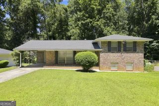 2909 Briarwood Boulevard, East Point, GA 30344