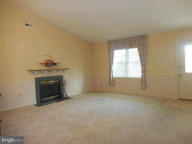 39 SPRINGHOUSE DR, Myerstown, PA 17067