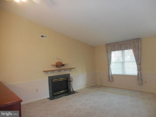 39 SPRINGHOUSE DR, Myerstown, PA 17067