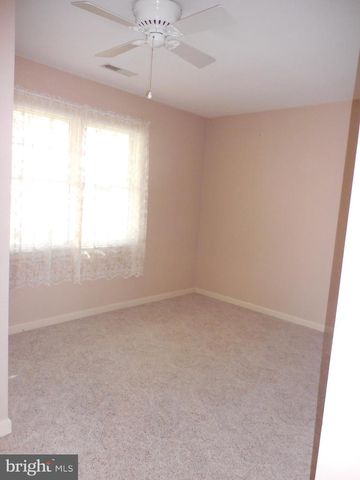 39 SPRINGHOUSE DR, Myerstown, PA 17067