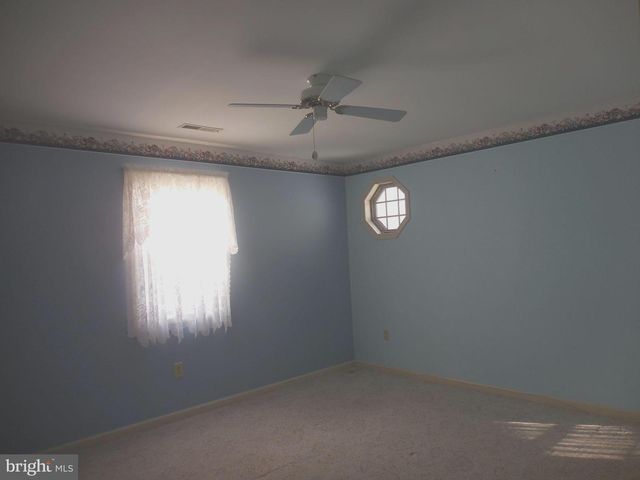 39 SPRINGHOUSE DR, Myerstown, PA 17067