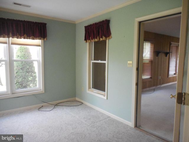 39 SPRINGHOUSE DR, Myerstown, PA 17067