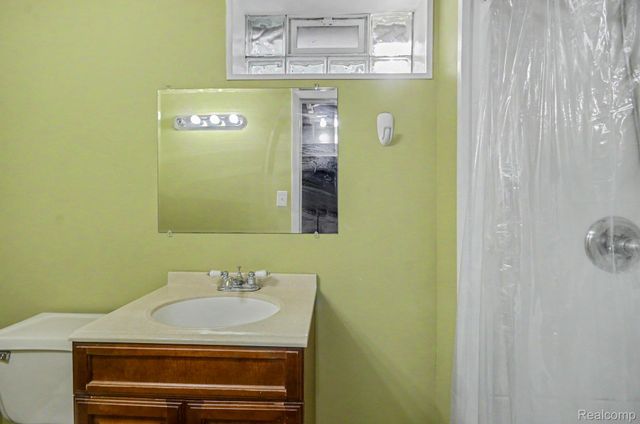 1539 Cole Street, Birmingham, MI 48009