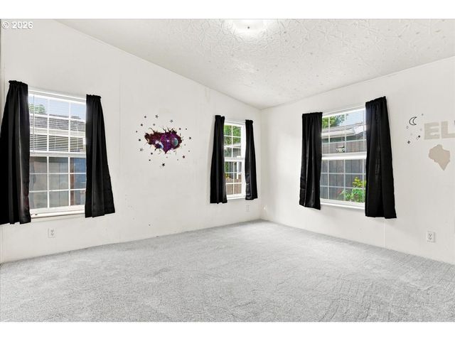 14363 Se CHRISTOPHER Ct 4, Milwaukie, OR 97267